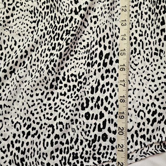 Worthington Petites Womens Animal Print Sleeveless Blouse Size Petite Medium - Picture 9 of 9